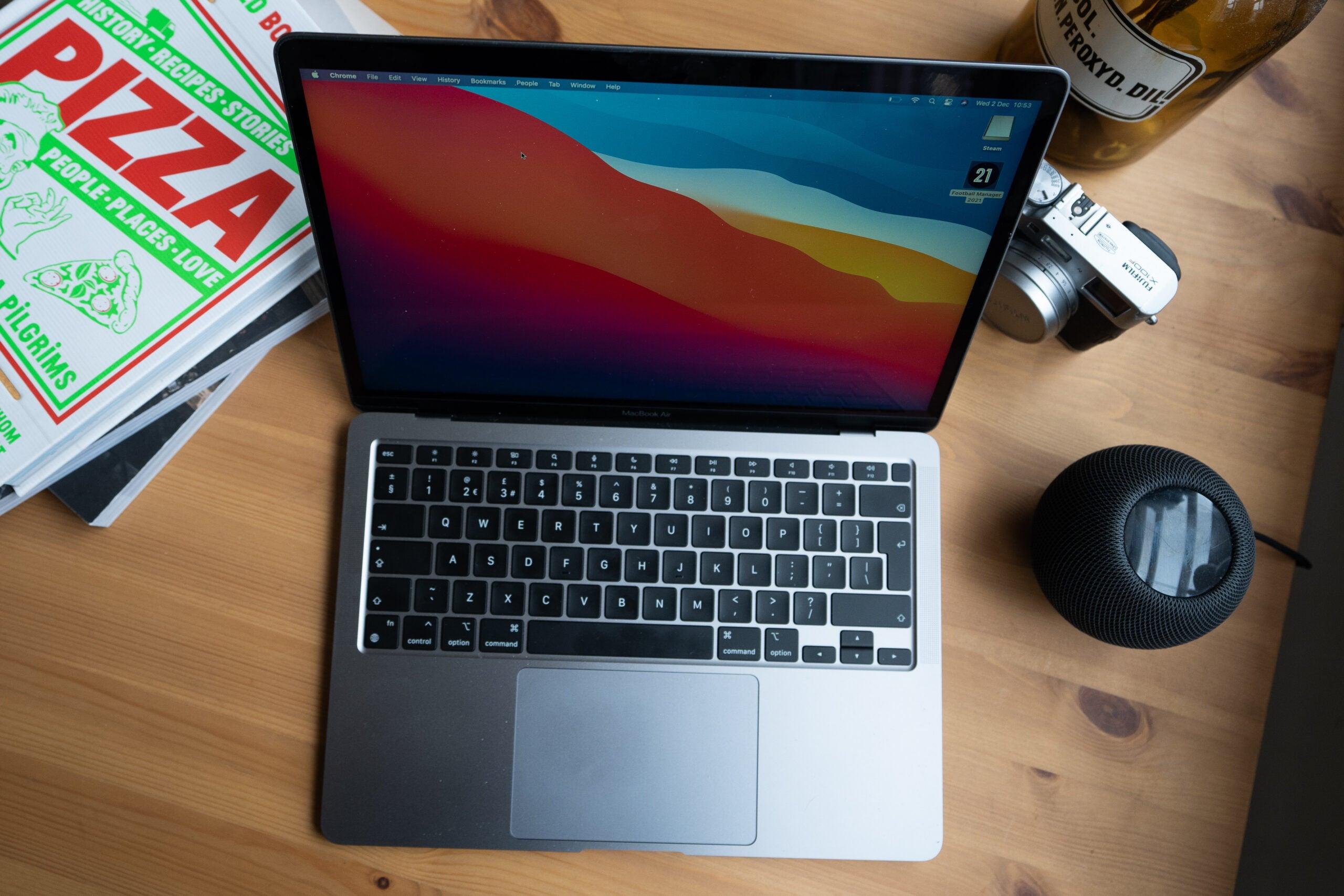 Secure Your Dream MacBook with​ Unbeatable Cyber ​Monday Savings