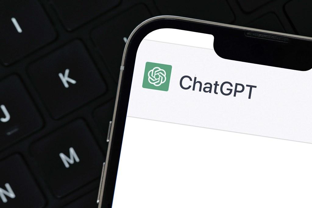 Customizing ‍ChatGPT: Harnessing Contextual ⁤Prompts and System⁣ Messages